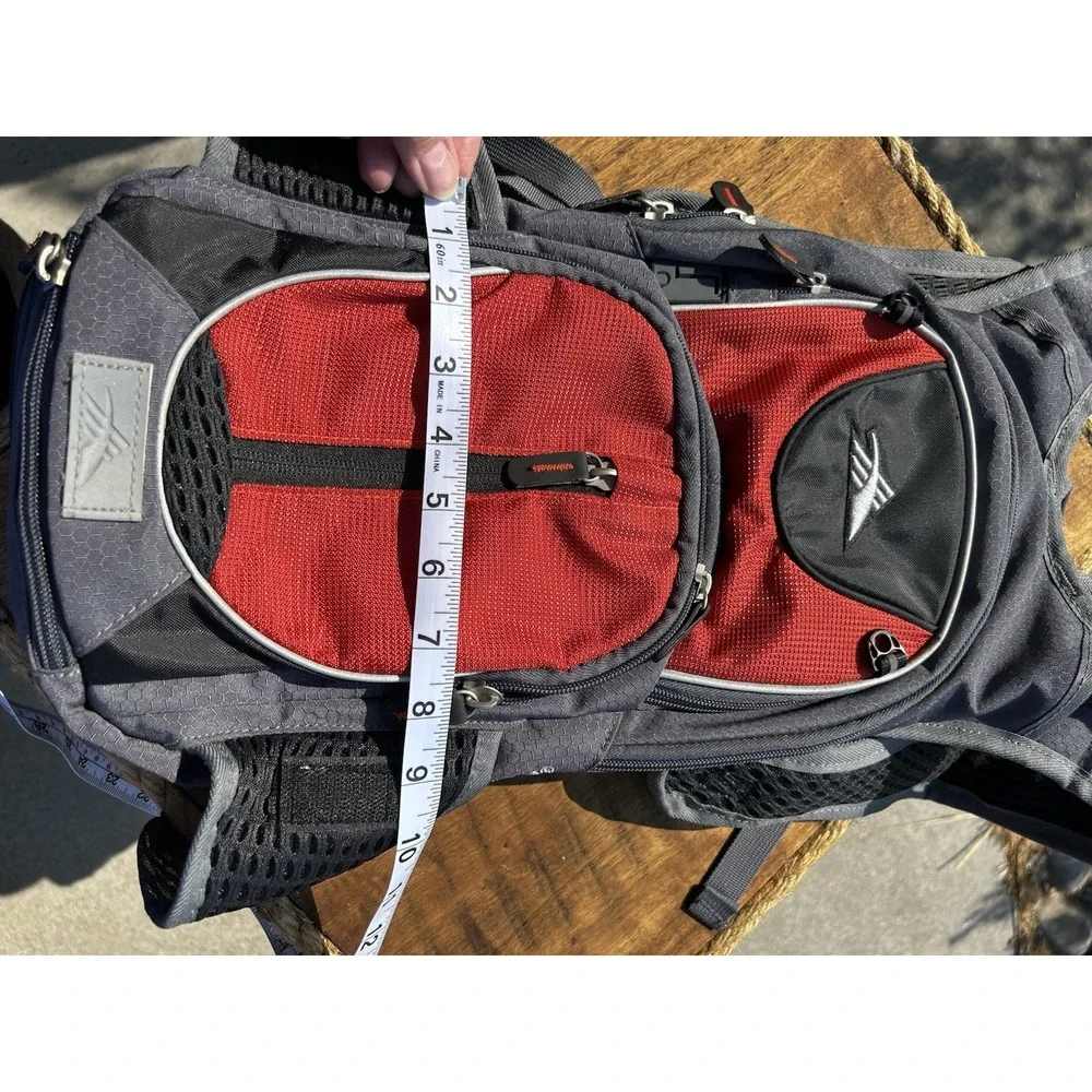 High Sierra Hydration Backpack Red Gray Hiking Daypack AirFlow Cooled Back